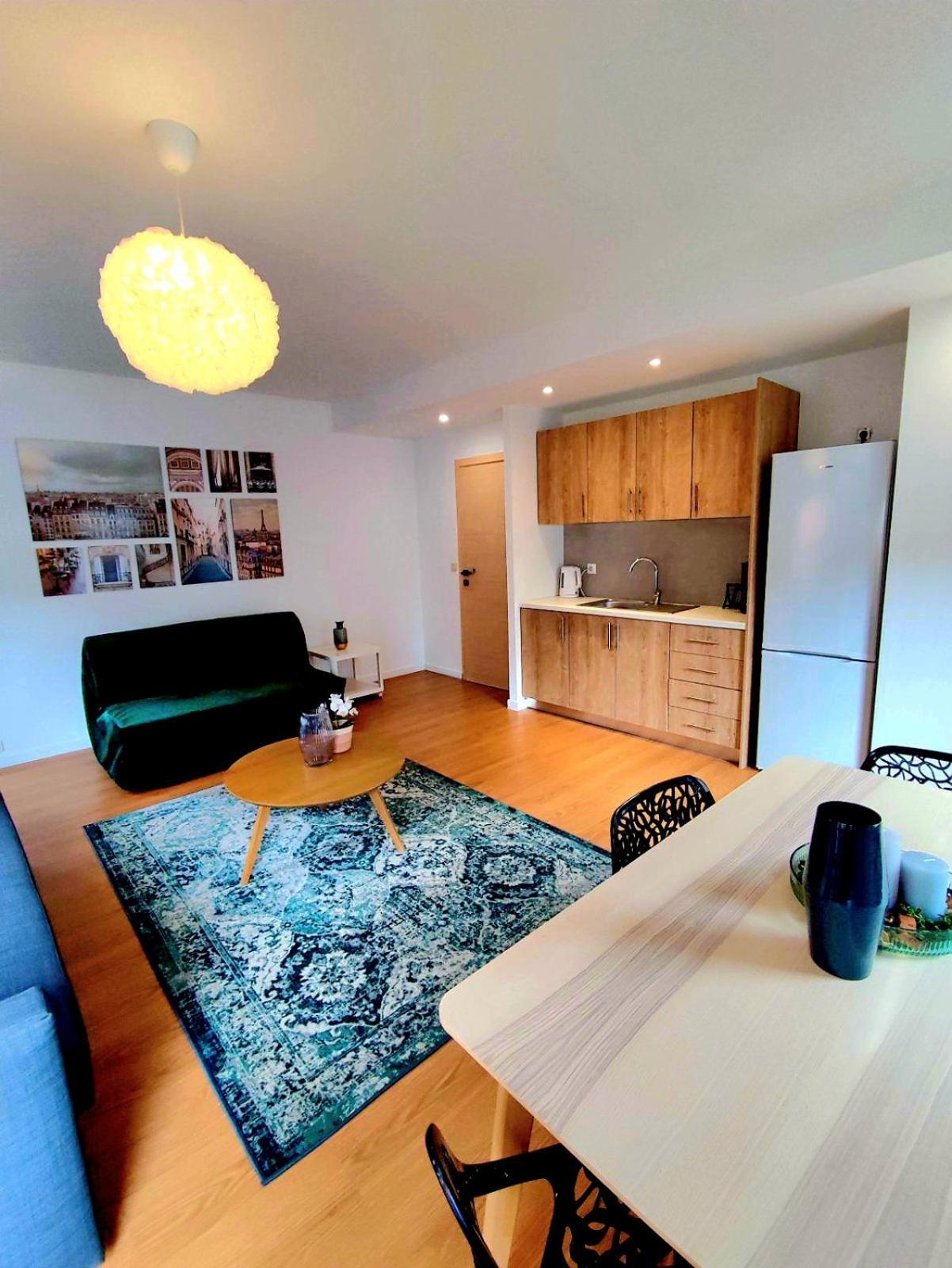 Quartier Louise Studios Брюссель Экстерьер фото